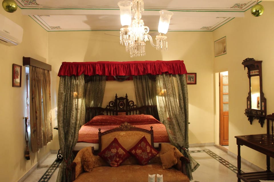 Royal Suite | In-room safe, individually decorated, individually furnished, desk