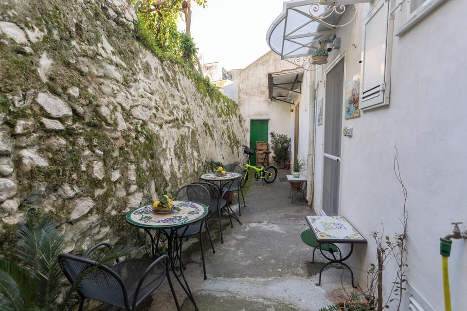 House, 1 Bedroom, Smoking, Terrace | Outdoor dining