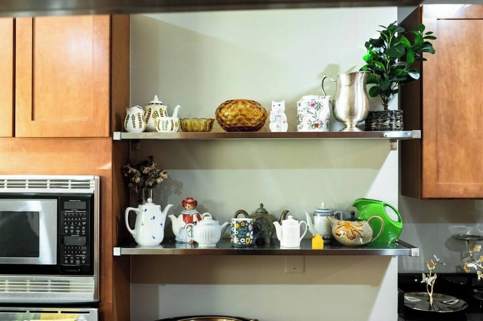 Inquire about hosting a tea party, brunch, dinner and more!