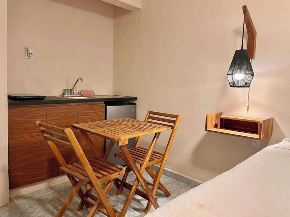 Equipped kitchenette