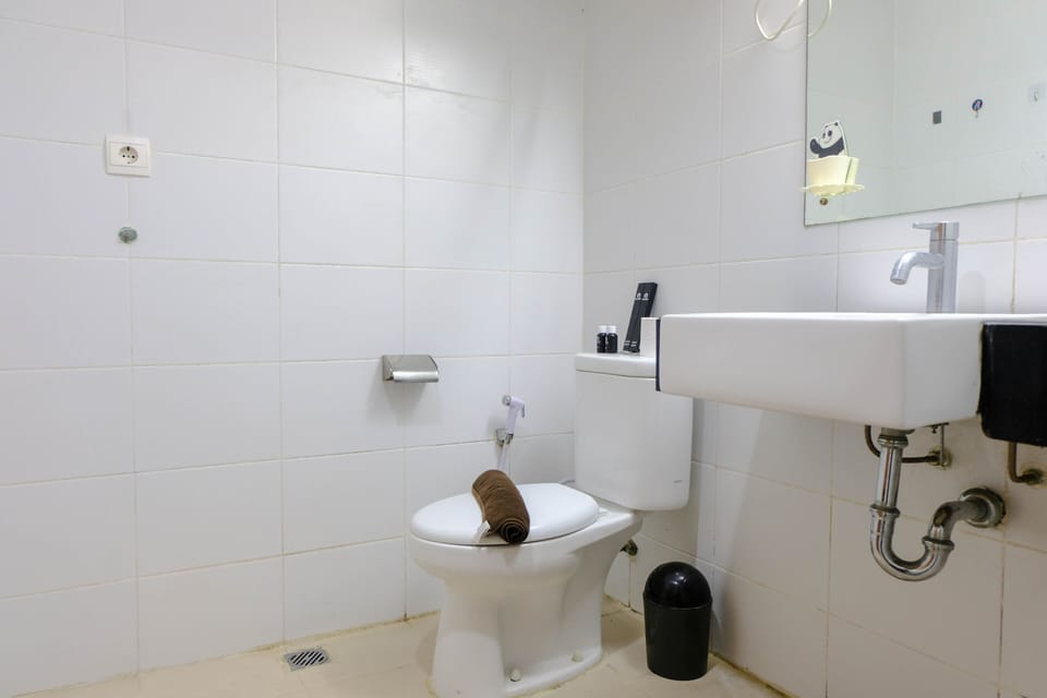 Deluxe Apartment | Bathroom