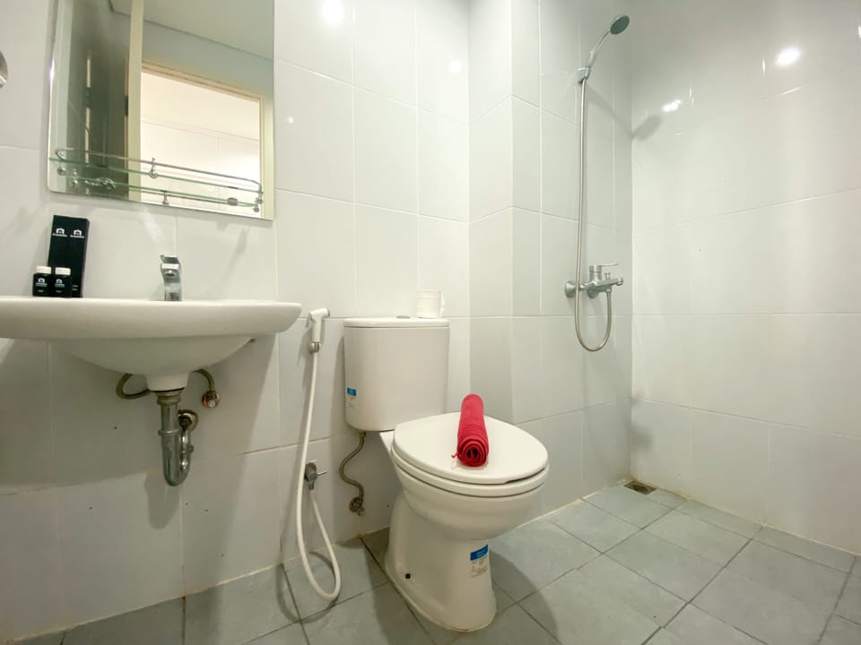 Deluxe Apartment | Bathroom