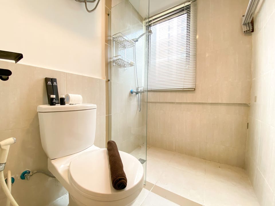 Deluxe Apartment, 2 Bedrooms | Bathroom