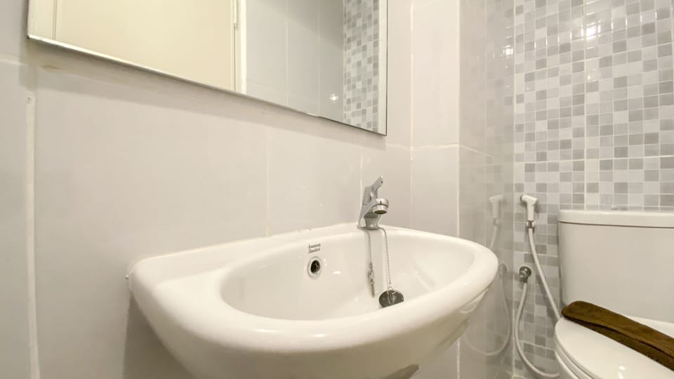 Deluxe Apartment | Bathroom