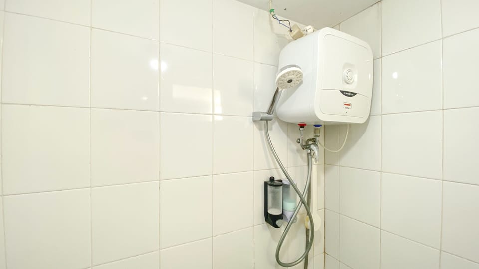 Deluxe Apartment, 2 Bedrooms | Bathroom