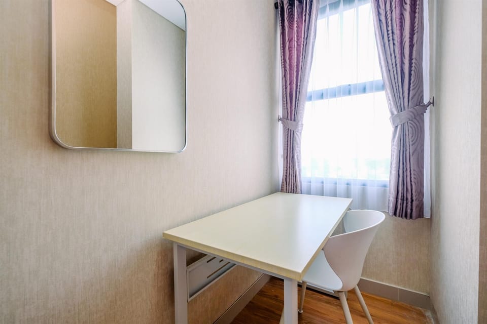 Deluxe Apartment, 2 Bedrooms | 2 bedrooms, individually decorated, individually furnished, free WiFi