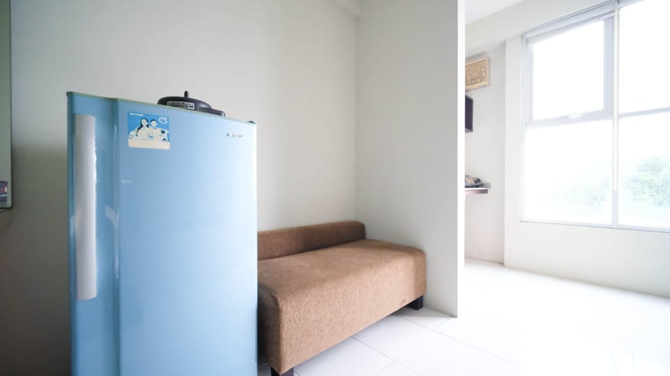Deluxe Apartment, 2 Bedrooms | Living area | TV