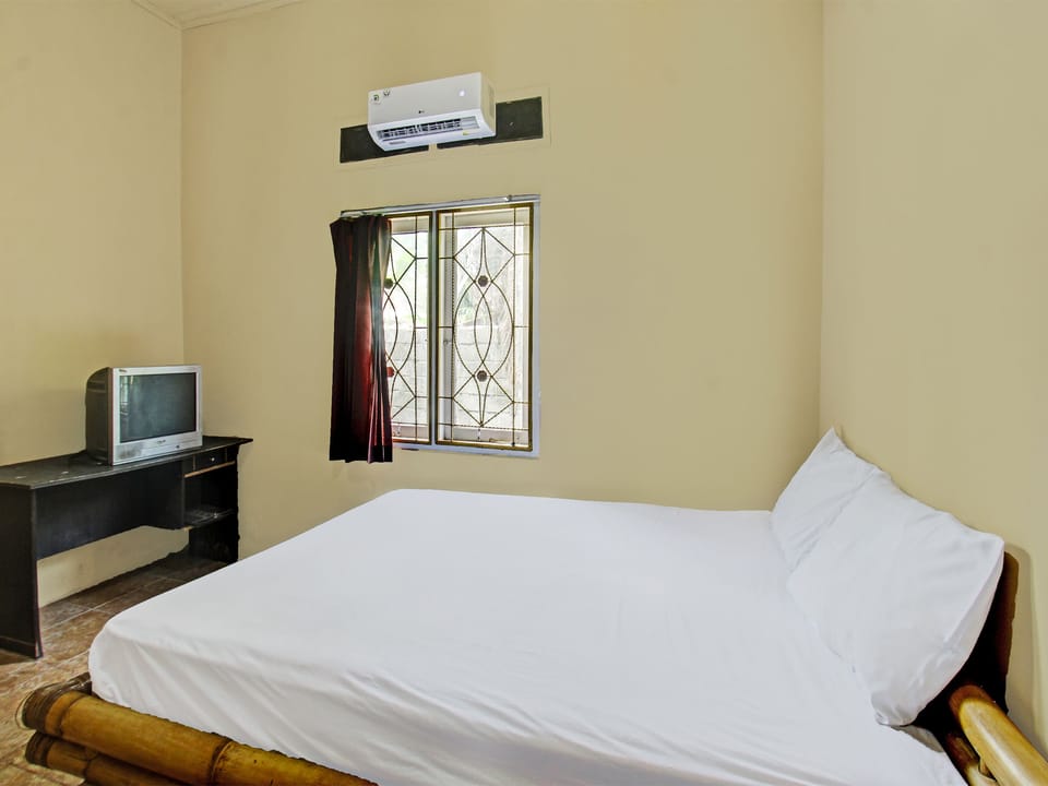 Deluxe Double Room | WiFi (free), bed sheets