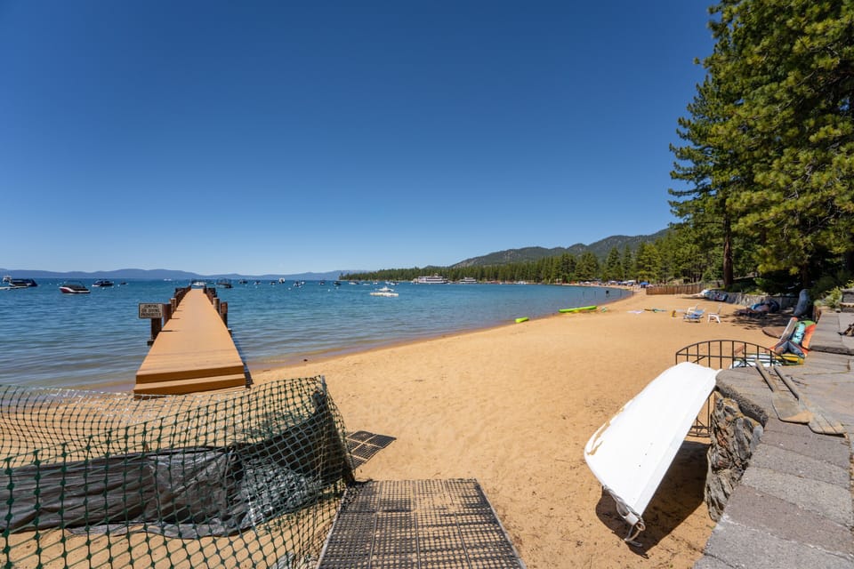 Foothill Folly 4 Bedroom Home by RedAwning House in Zephyr Cove