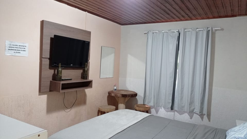 Traditional Suite, 1 Queen Bed | 1 bedroom, desk, free WiFi
