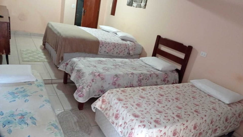 Family Suite, Multiple Beds | 1 bedroom, desk, free WiFi
