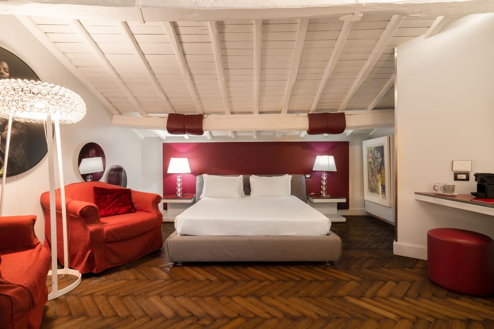 Exclusive Room | In-room safe, soundproofing, iron/ironing board, free WiFi