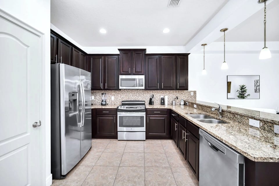 5-8165-roseville-blvd-enhanced