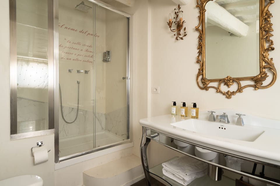 Suite, Terrace | Bathroom | Slippers, bidet, towels