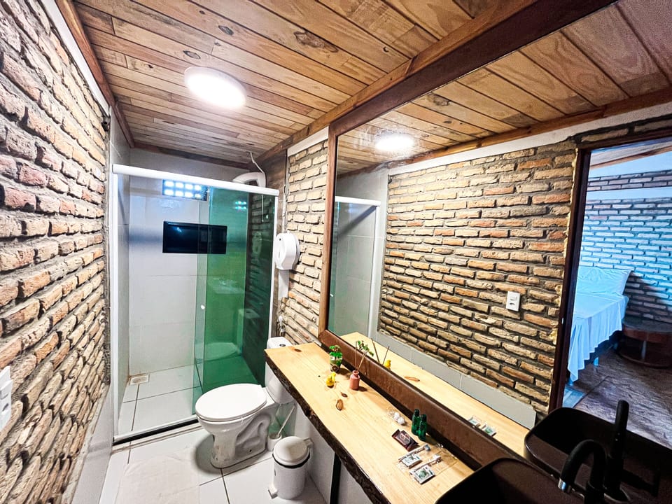 Exclusive Twin Room, 1 Queen Bed, Garden View | Bathroom | Shower, hair dryer, towels, soap