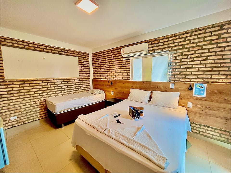Comfort Triple Room | Free WiFi, bed sheets