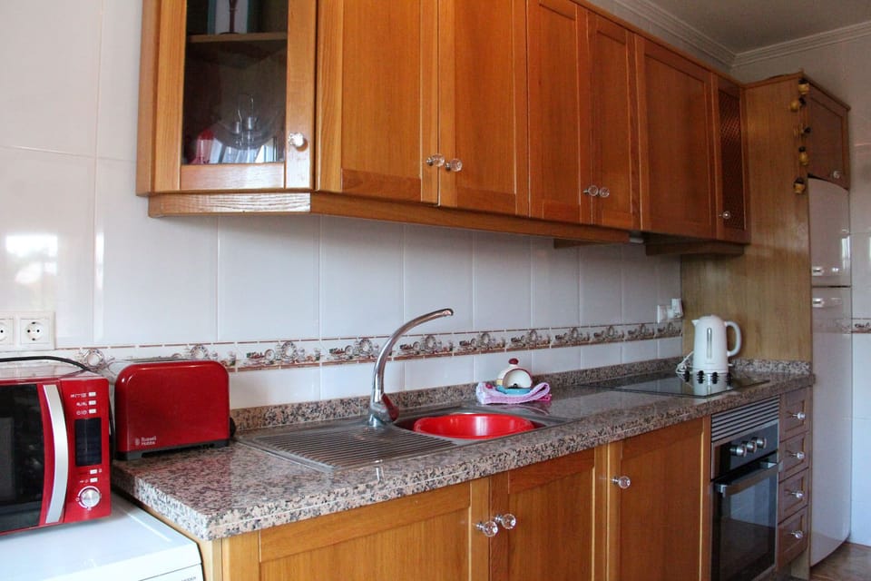 large fully fitted kitchen