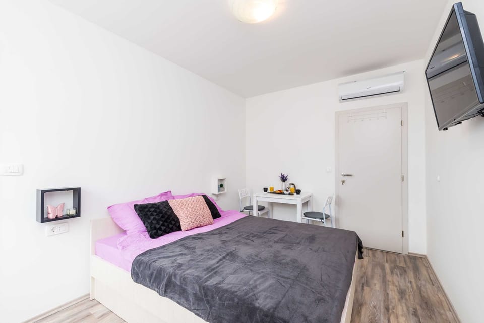 Double Room (Double Room) | 1 bedroom