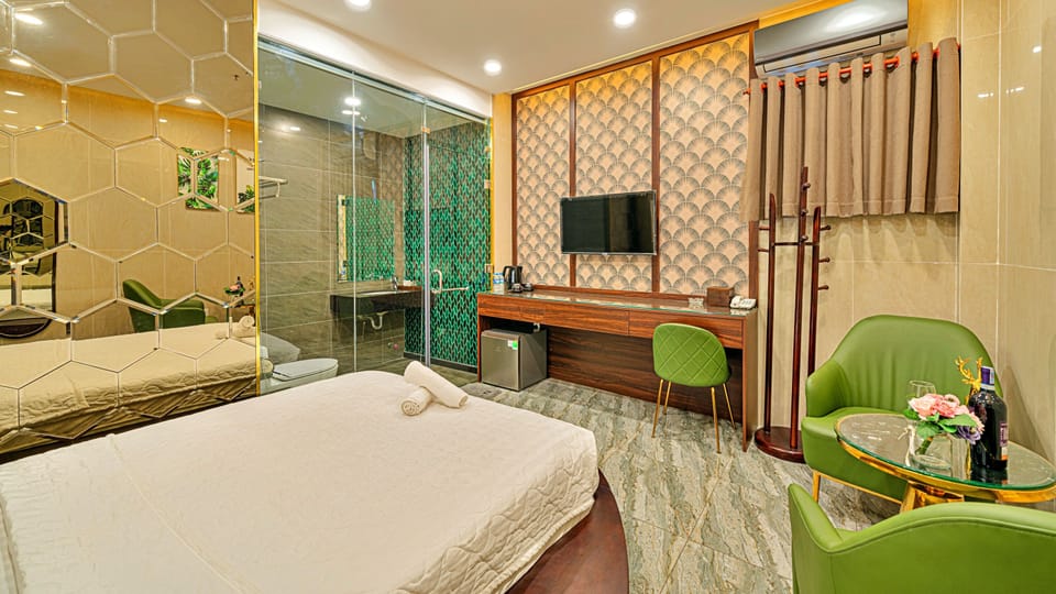Superior Double Room | Egyptian cotton sheets, premium bedding, memory foam beds, minibar