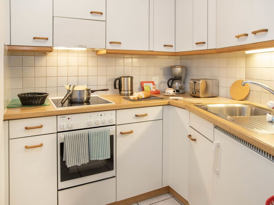 Kitchen, Kitchen Appliance, Countertop, Major Appliance, Cabinetry, Wood, Kitchen Sink, Sink, Interior Design, Flooring