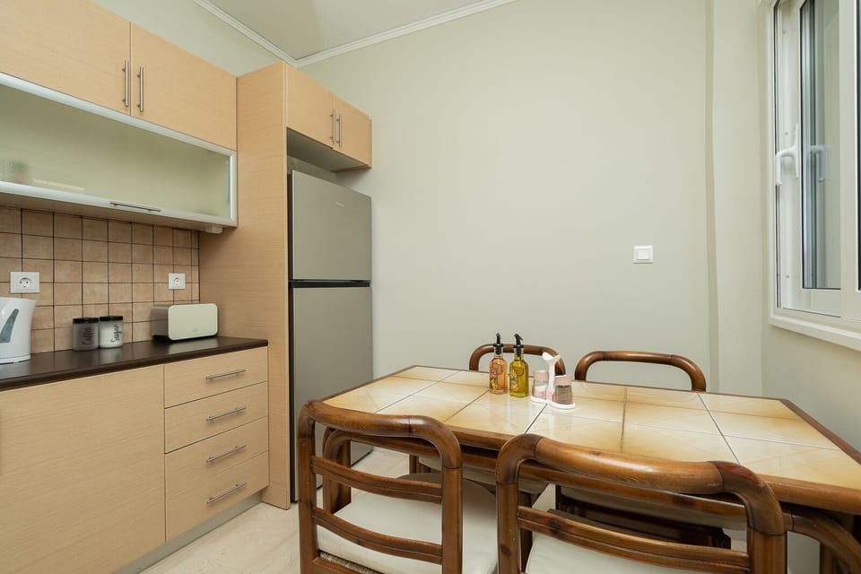 Apartment | Living area | Smart TV