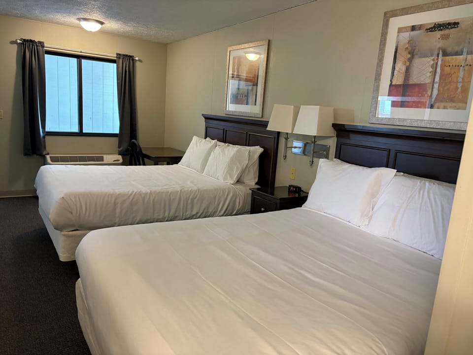 Boarders East (Satellite Location) Room, 2 Queen Beds, Non Smoking | Premium bedding, desk, laptop workspace, blackout drapes