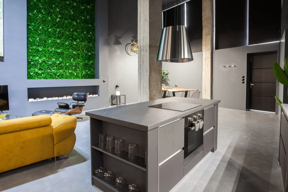 Apartment | Private kitchen | Full-size fridge, oven, stovetop, toaster