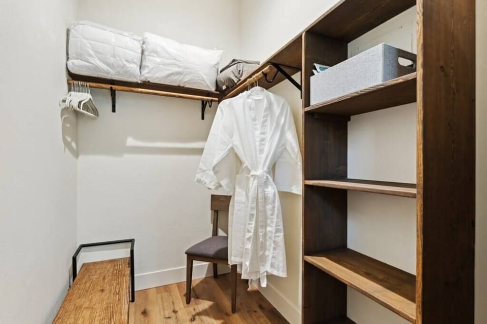 Upstairs Master Bedroom Closet