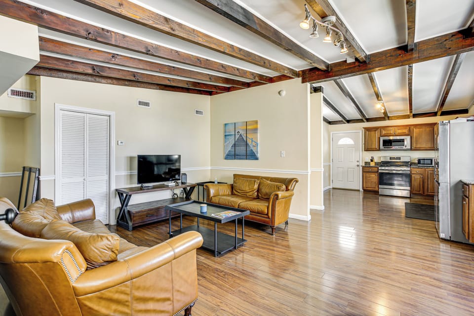 Living Room | Smart TV | Single-Story Unit