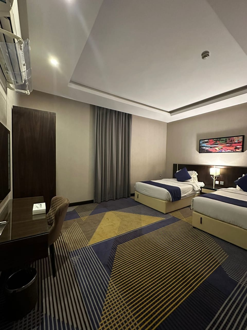Executive Suite, 2 Bedrooms | Egyptian cotton sheets, premium bedding, down comforters, pillowtop beds