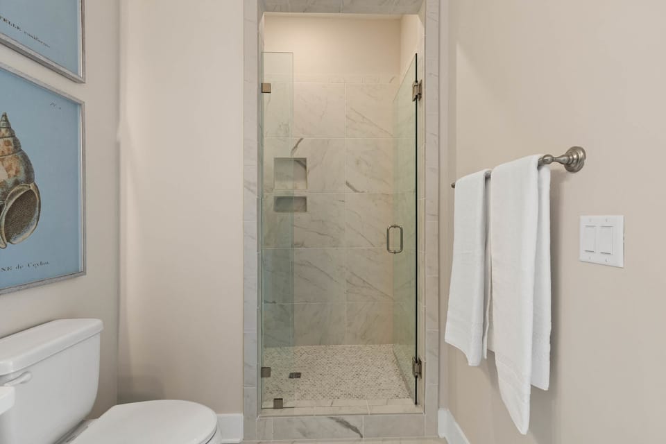 Downstairs Bathroom 4