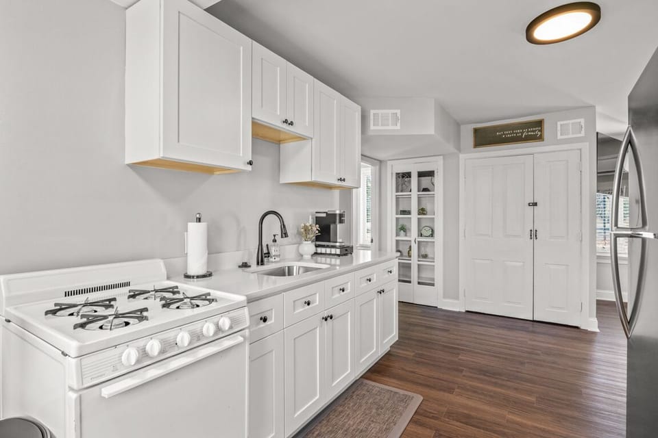 Spacious full equipped kitchen.