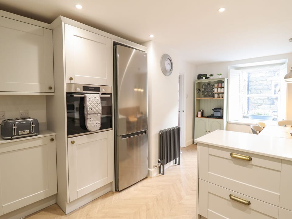 Fridge, dishwasher, electric kettle, toaster