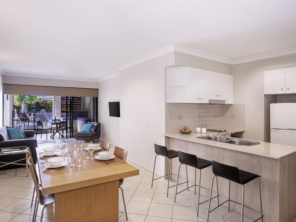 Room, 2 Bedrooms (Dual Key, Swim Out) | In-room safe, iron/ironing board, cribs/infant beds, free WiFi