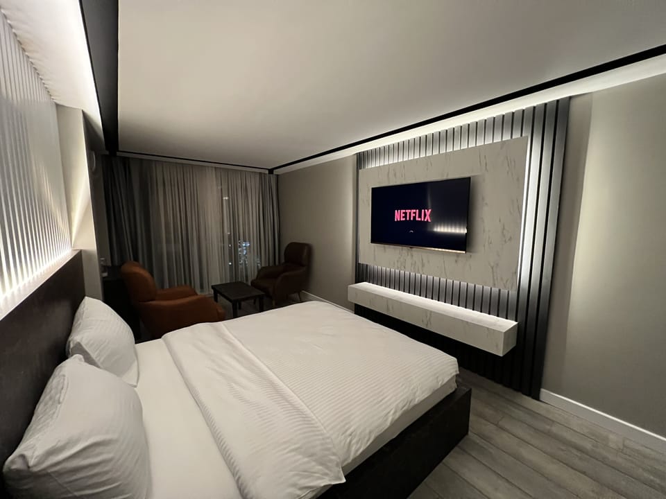 Deluxe Double Room | Premium bedding, individually decorated, individually furnished