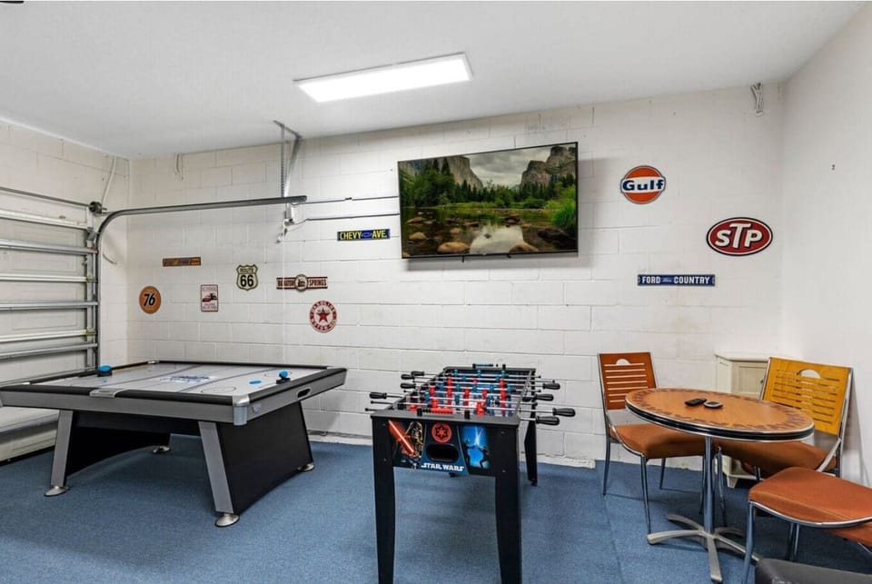 Game room