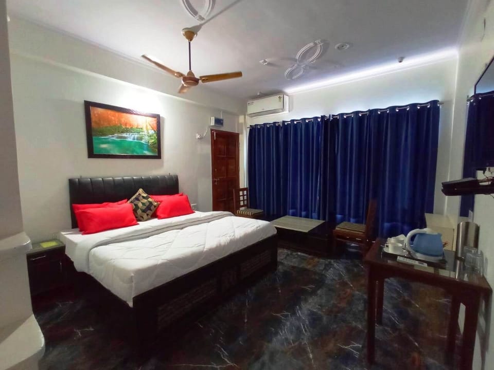 Deluxe Room | Free WiFi