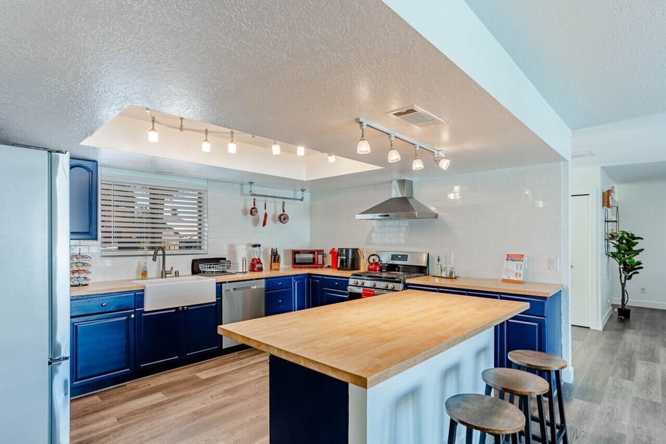 Fully stocked kitchen with large kitchen island