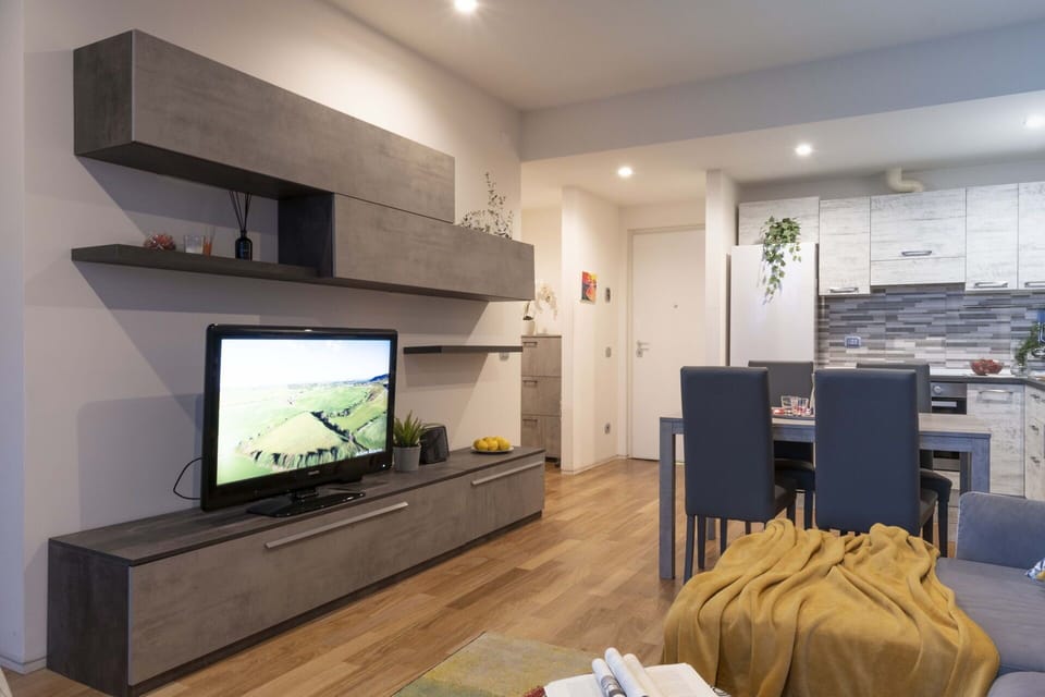 Dining Room, Living Room
