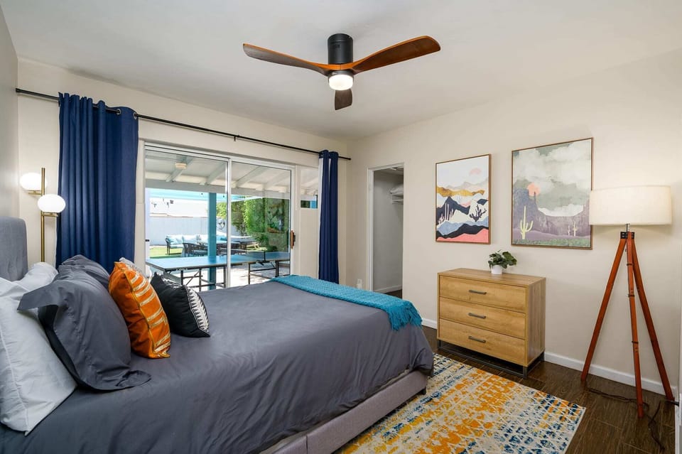 Our bedrooms are well appointed and tastefully decorated in order to create the most comfortable sleeping experience for you.