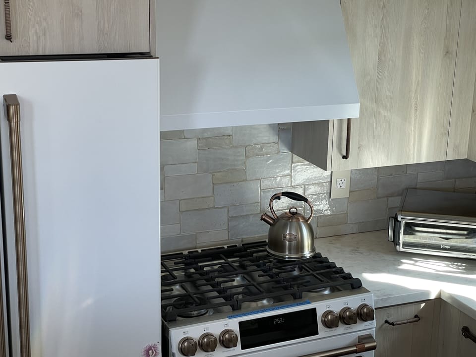 Cafe oven, refrigerator, freezer, air fryer, toaster, microwave, new dishwasher