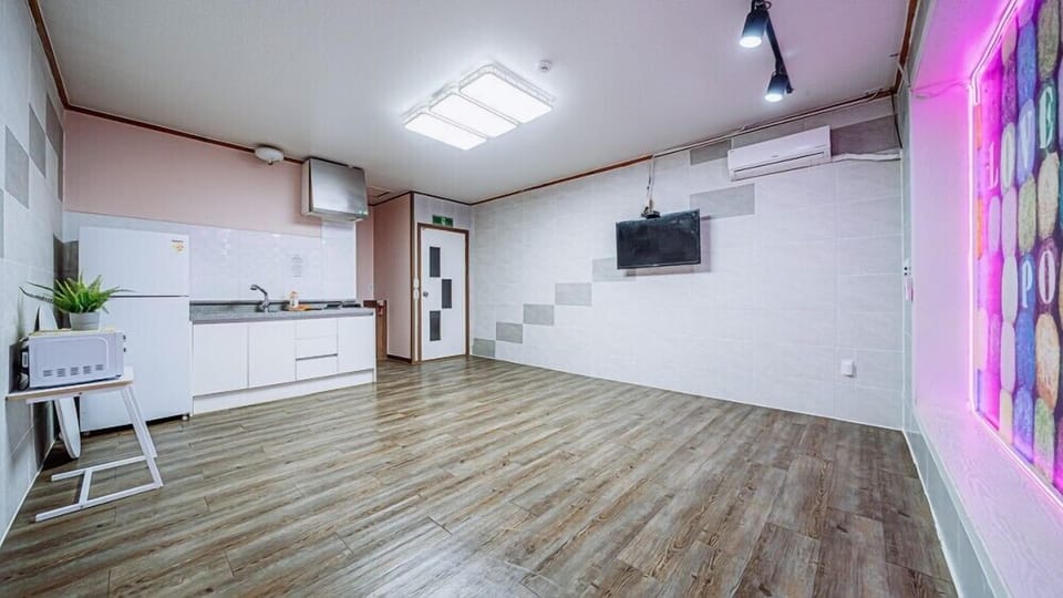 Room (sellin)