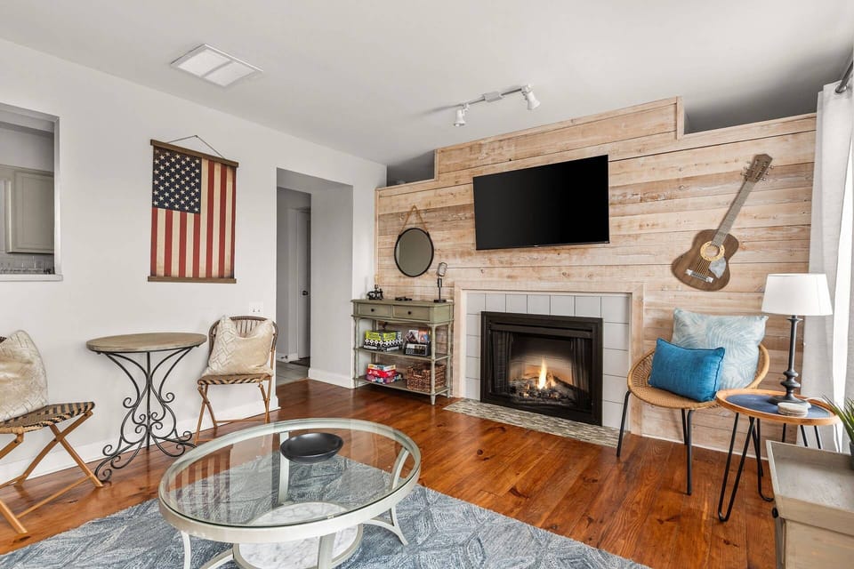 Updated Space Overlooking Cumberland River