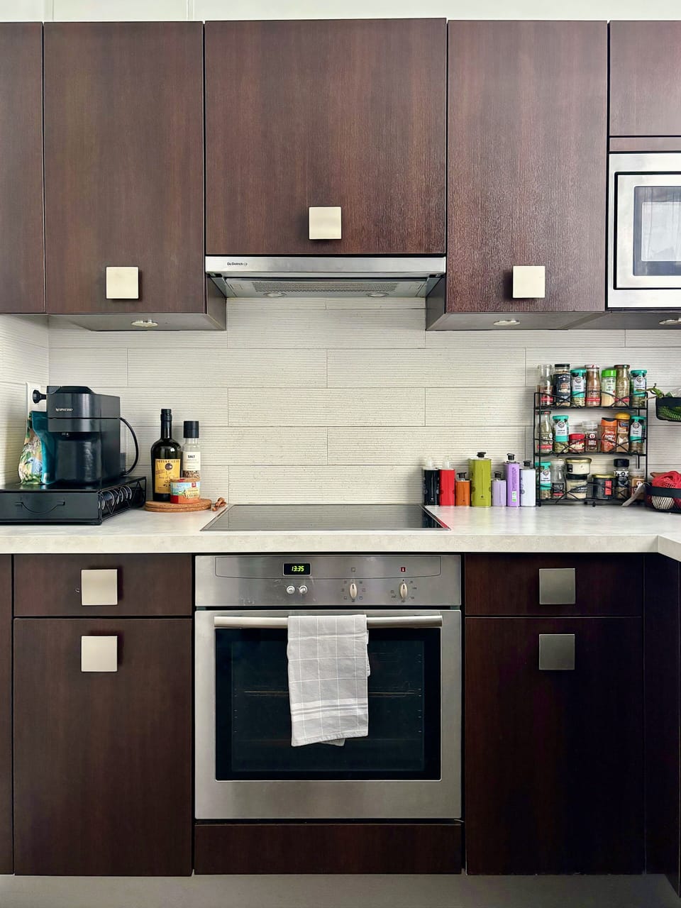 Fully equipped kitchen with everything needed to make you feel at home.