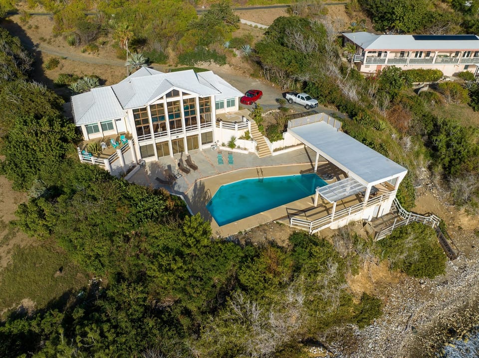 Magnificent Villa (with two units)
