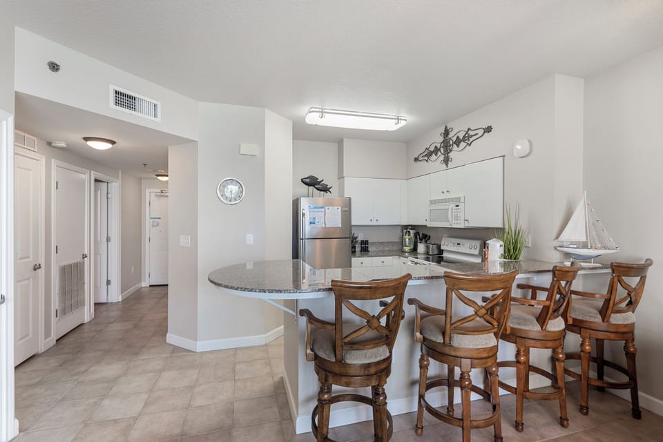 Kitchen Bar