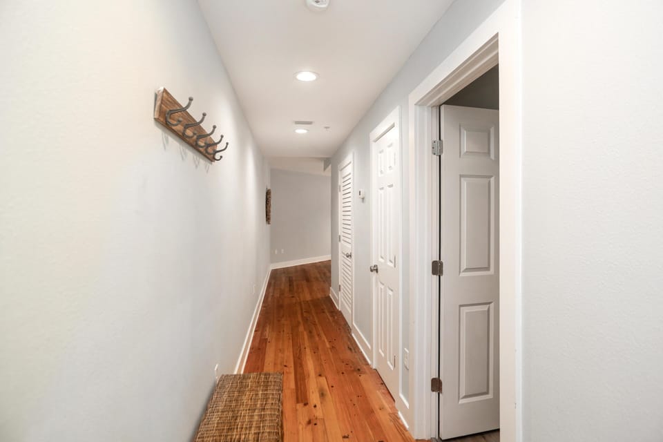 Condo, Multiple Beds (Club at Mexico Beach 1G Red Fish Blue) | Interior