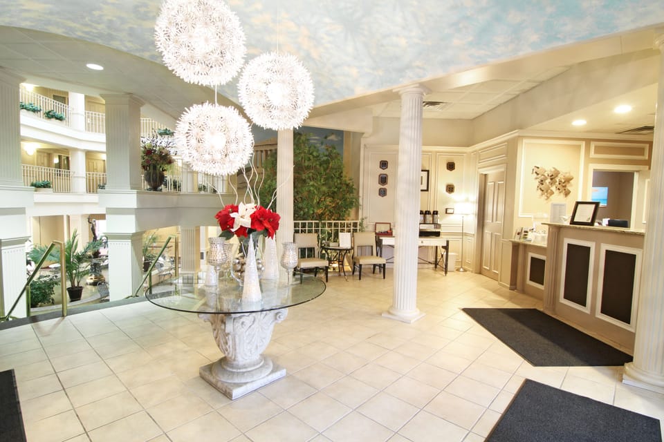 Bella Vista Suites Hotel in Lake Geneva