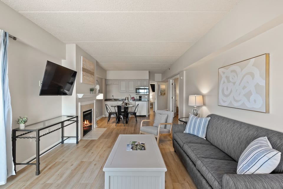 Suite, 2 Bedrooms | 1 bedroom, premium bedding, pillowtop beds, laptop workspace