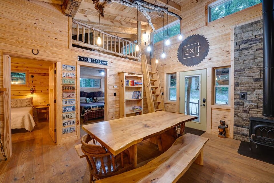 The open layout and abundant natural light create the perfect ambiance to relax.